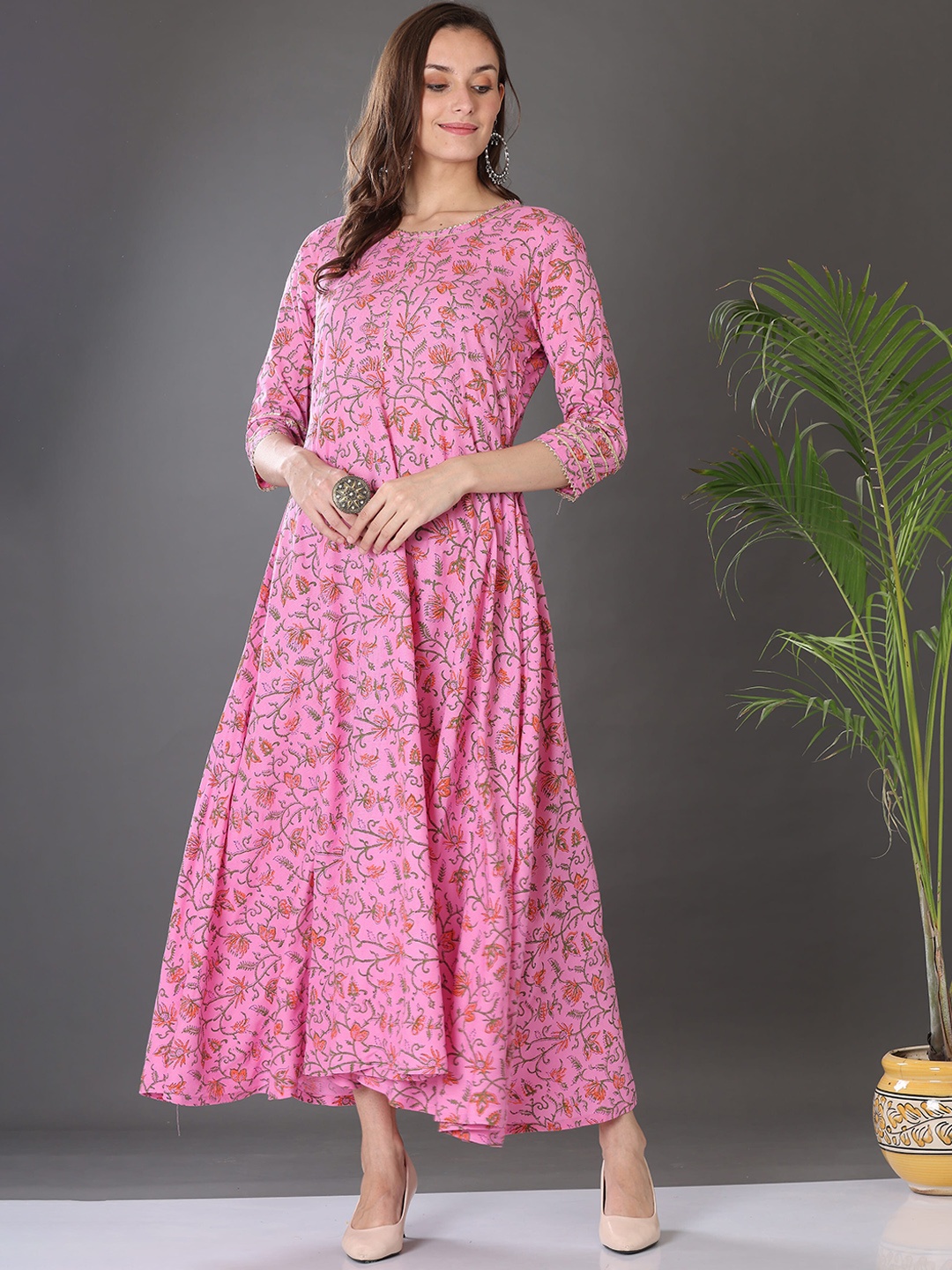

KAANCHIE NANGGIA Floral Printed Pure Cotton Kurta with Trousers, Pink