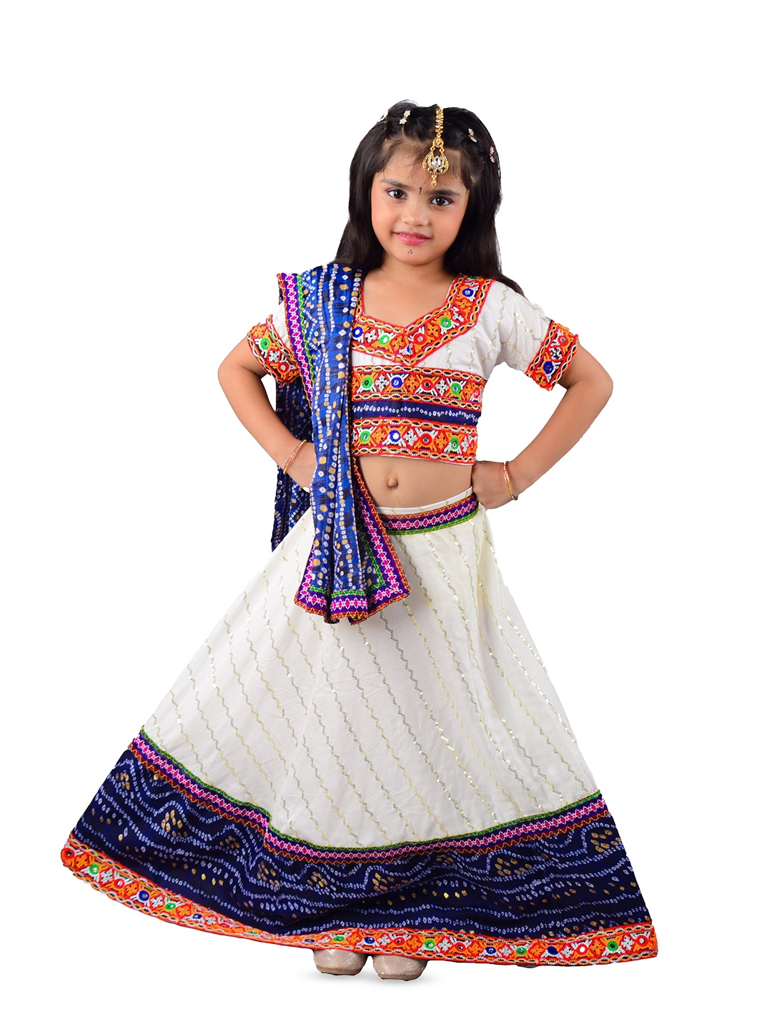 

ahhaaaa Girls Ethnic Motifs Embroidered Ready to Wear Cotton Lehenga & Blouse With Dupatta, White