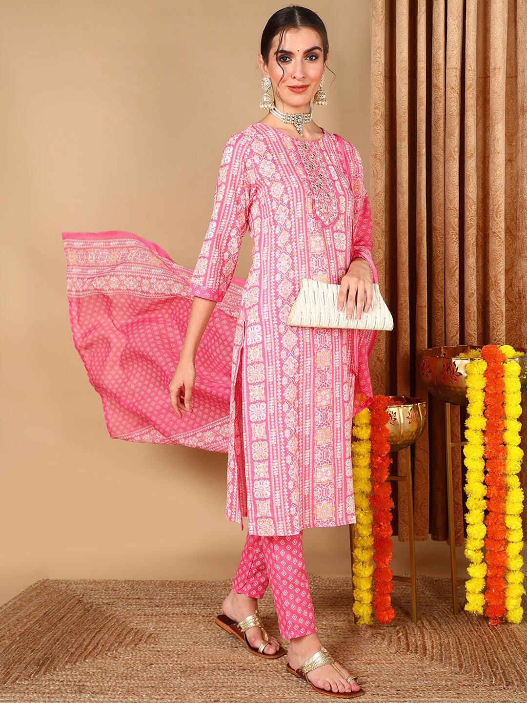 

AHIKA Ethnic Motifs Printed Regular Mirror Work Kurta & Trousers With Dupatta, Pink