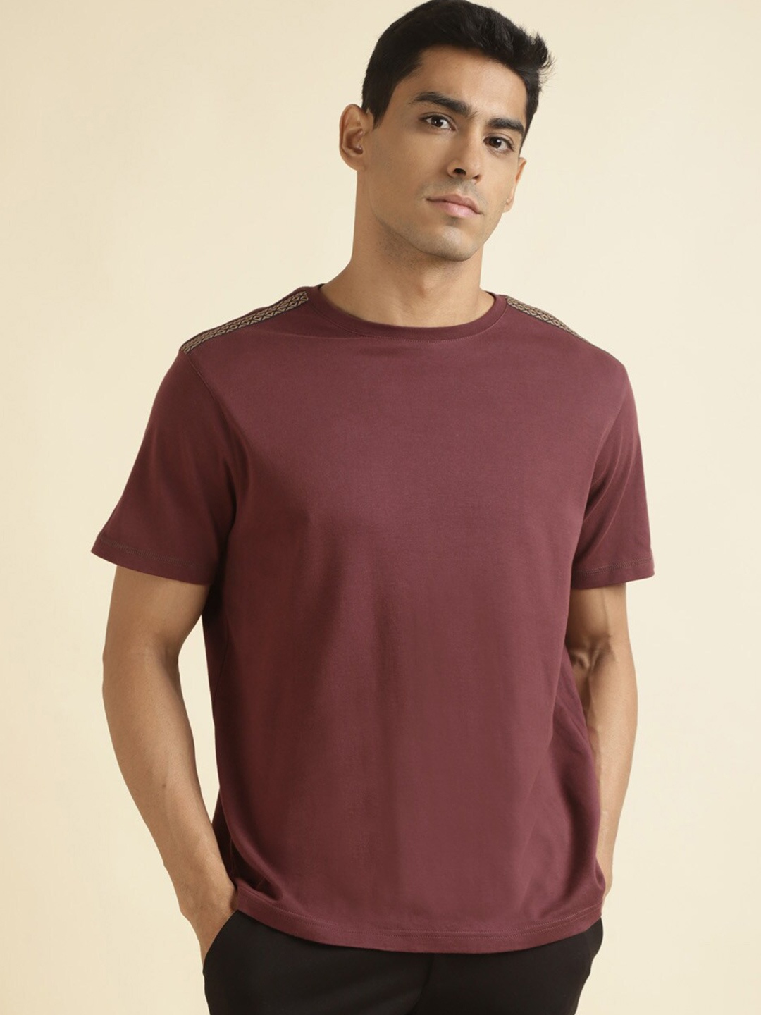 

Andamen Round Neck T-shirt, Violet