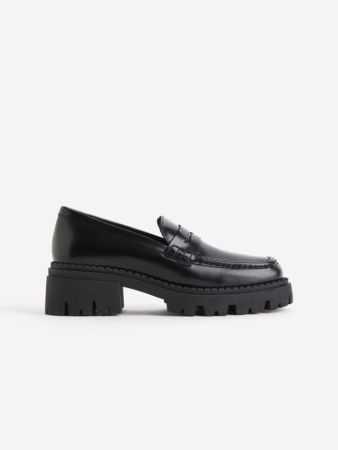 

H&M Women Chunky Leather Loafers, Black