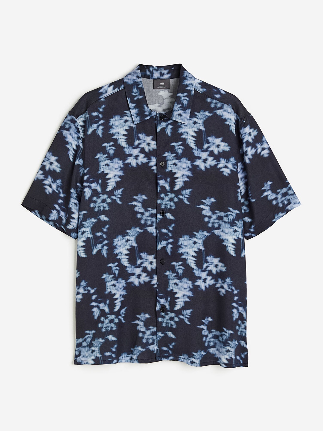 

H&M Men Regular Fit Patterned Lyocell Shirt, Navy blue