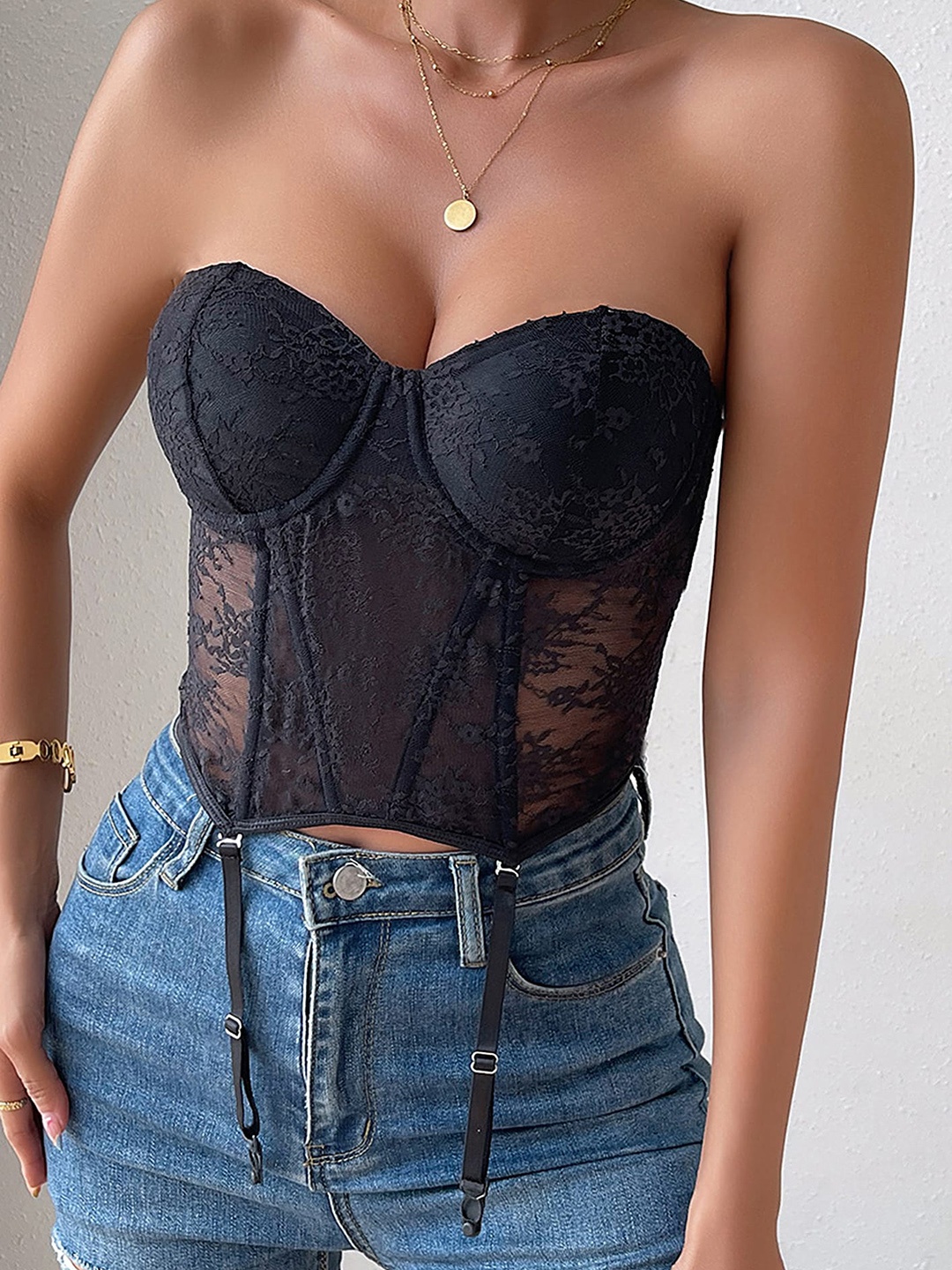 

LULU & SKY Strapless Tube Crop Top, Black