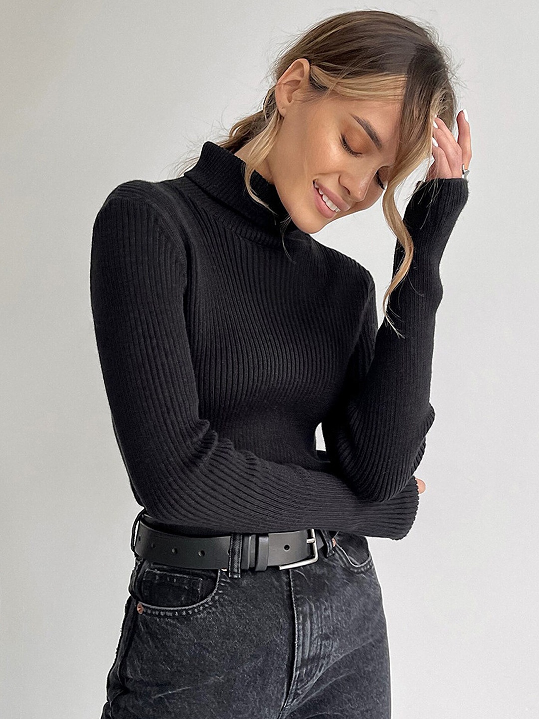 

LULU & SKY Turtle Neck Fitted Top, Black