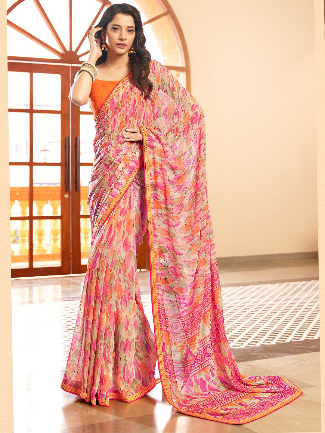 

SANSKAR Foil Printed Georgette Saree, Orange