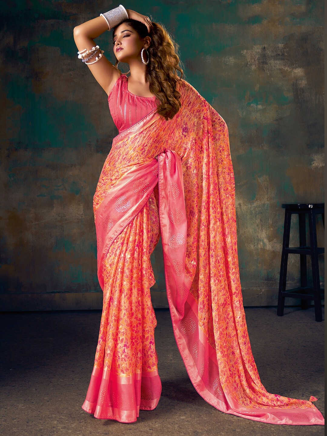 

SANSKAR Floral Foil Printed Saree, Orange