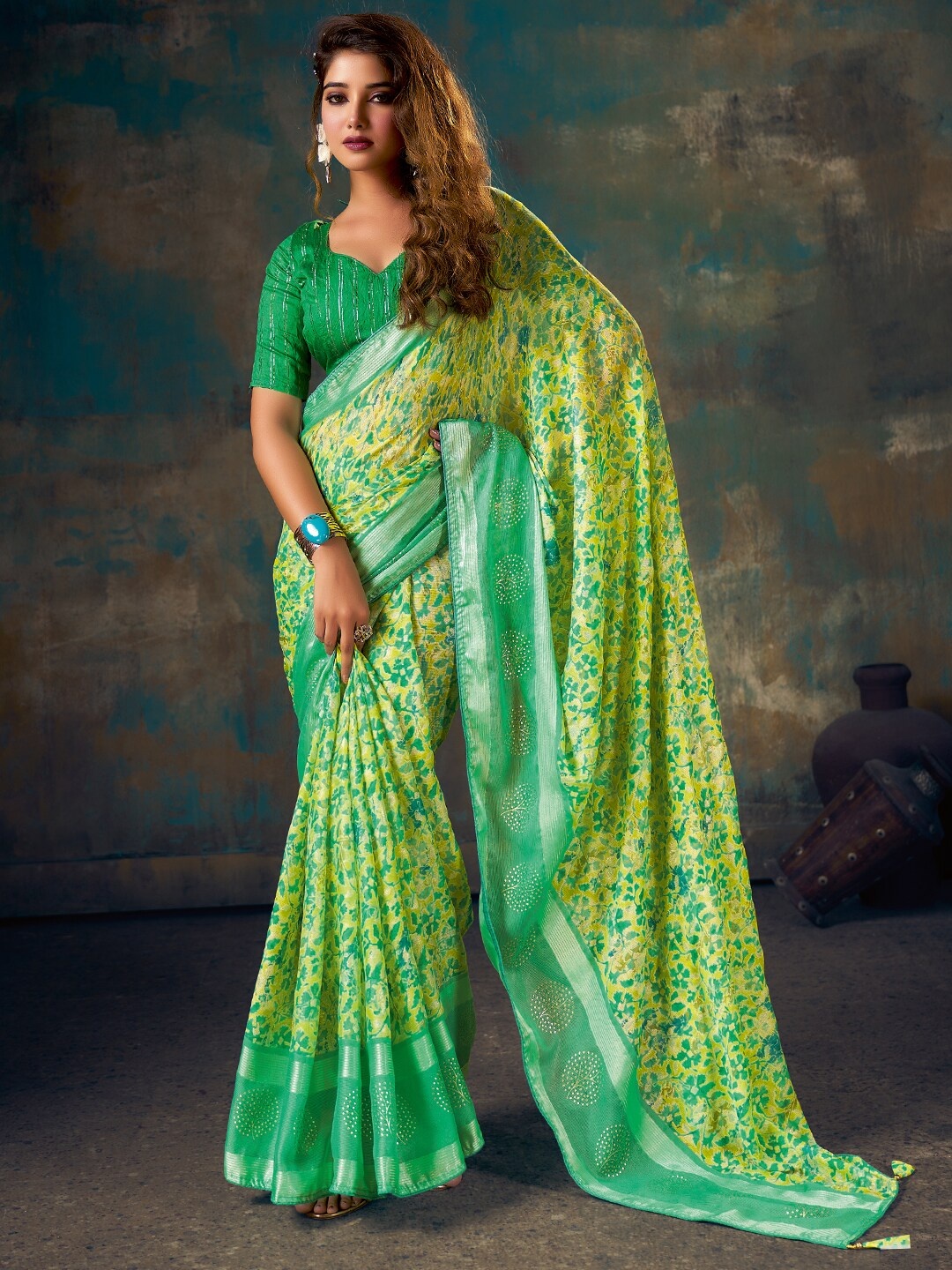 

SANSKAR Floral Foil Printed Zari Saree, Green