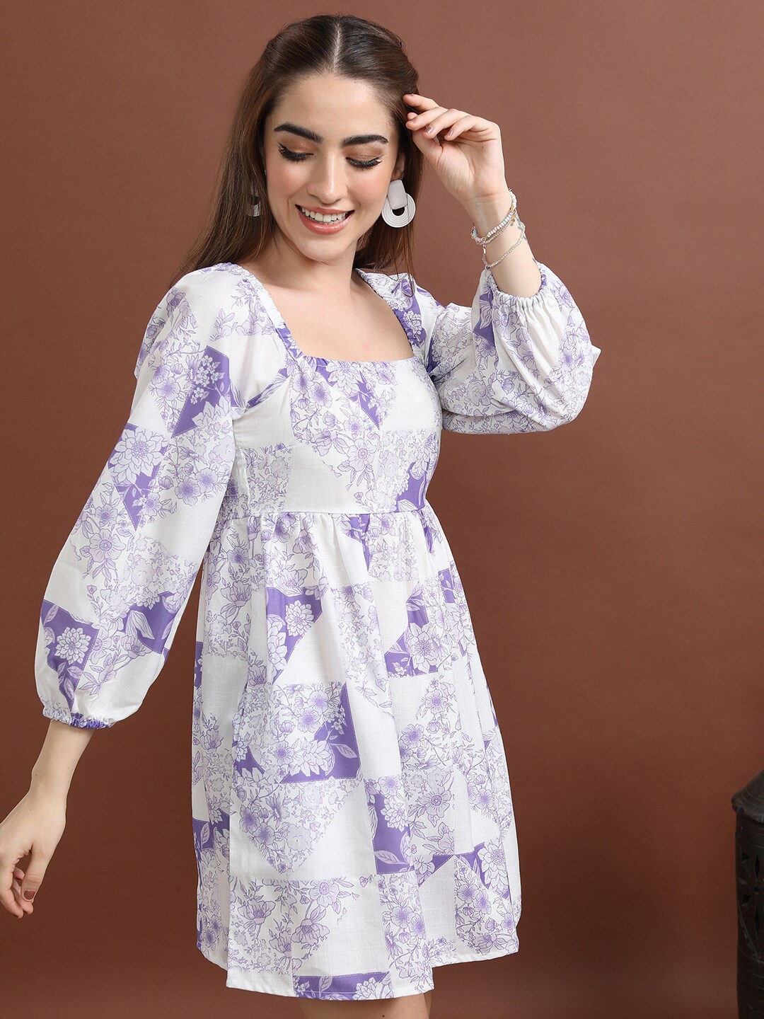 

Vishudh White Floral Printed Square Neck Puff Sleeves Fit And Flare Dress
