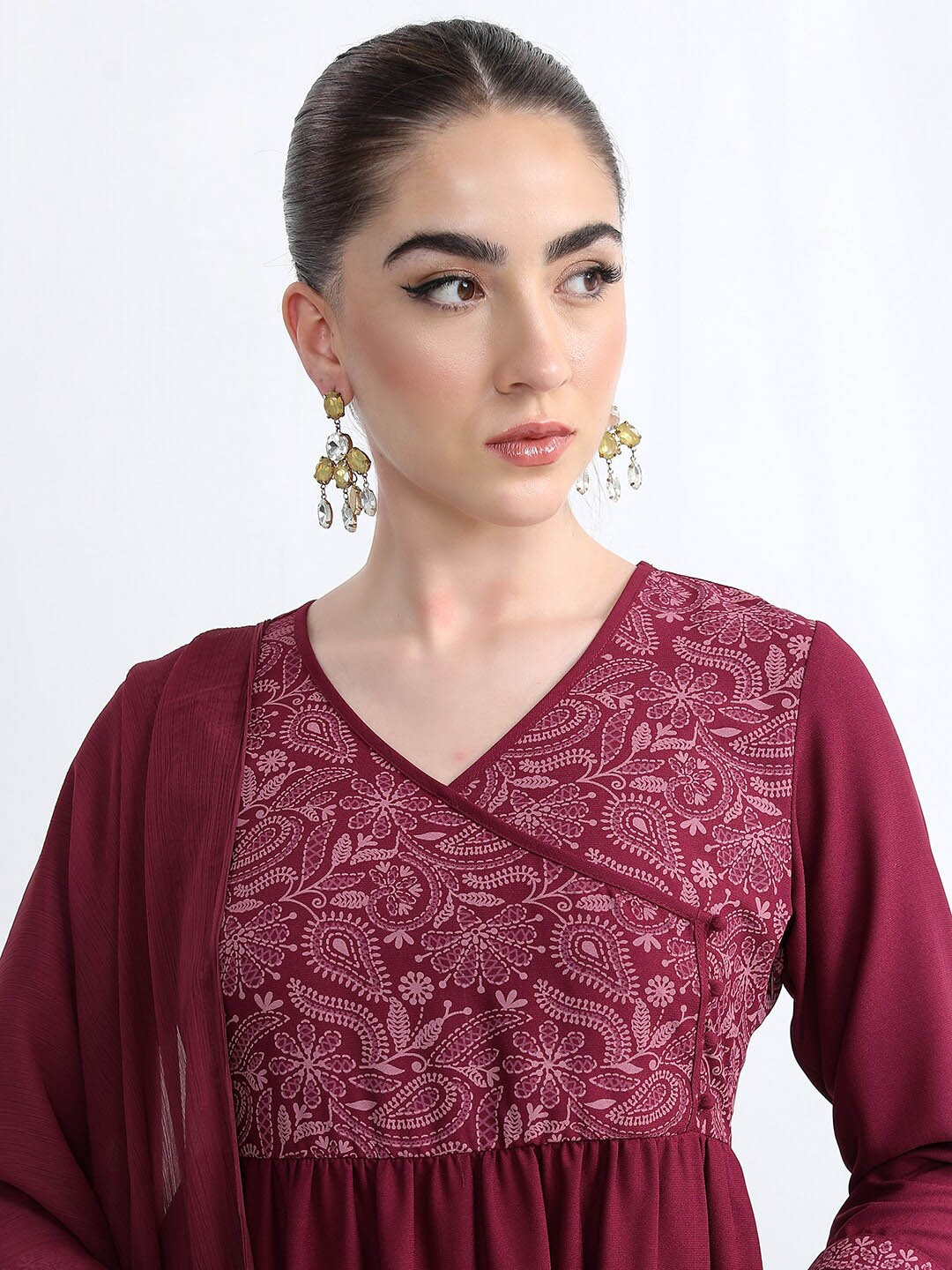 

Vishudh Ethnic Motifs Yoke Design Angrakha Kurta With Palazzos & Dupatta, Burgundy