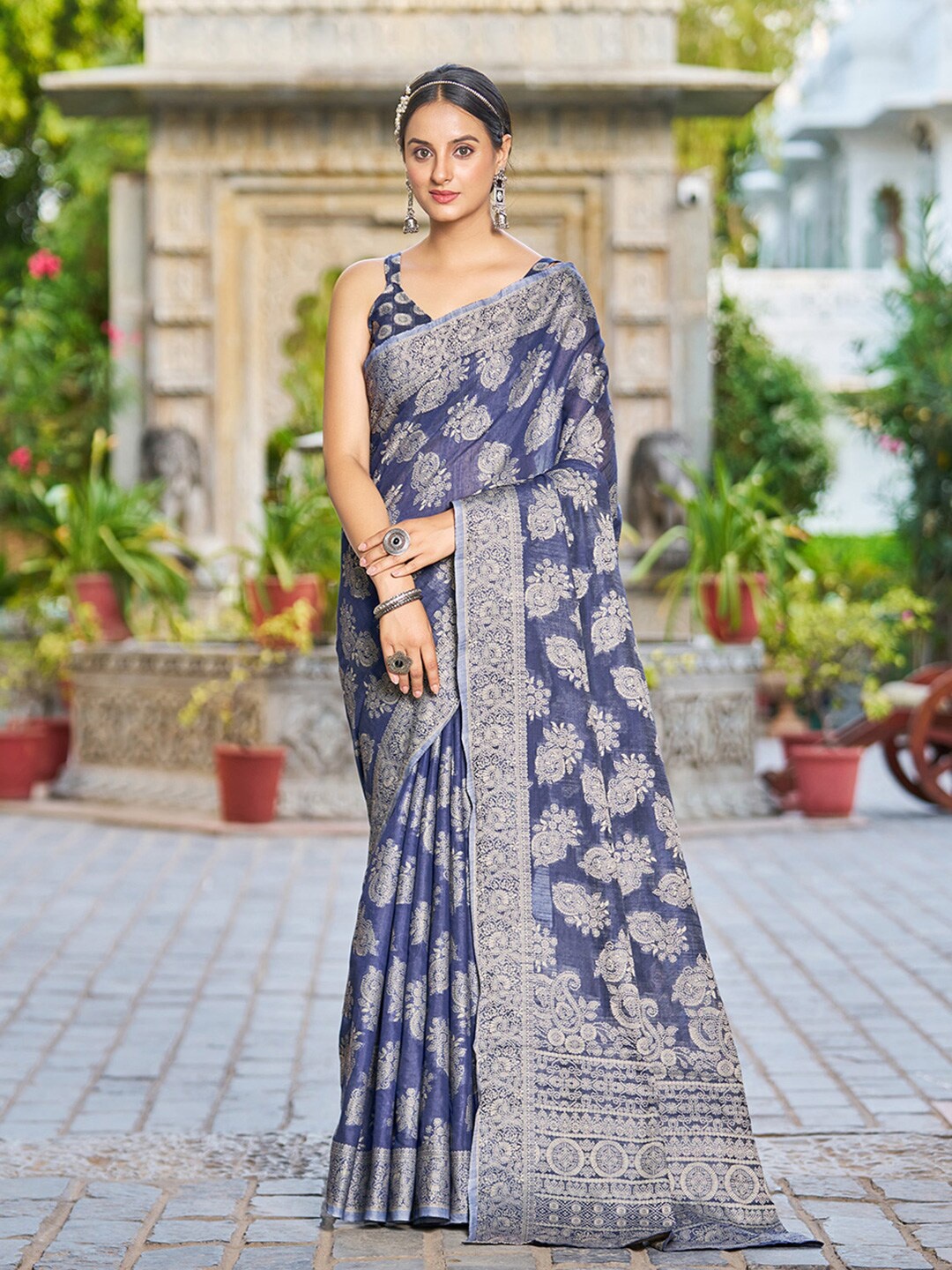 

SAREEWAVE Ethnic Motif Woven Design Cotton Zari Saree, Blue