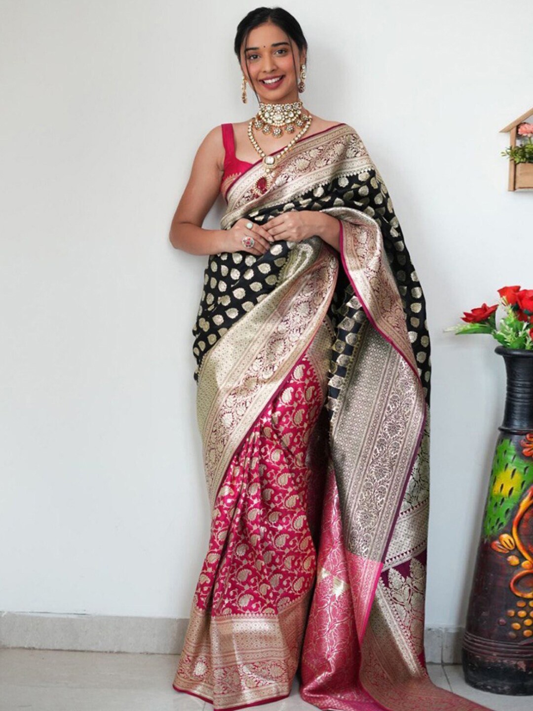 

SAREEWAVE Ethnic Motif Woven Design Zari Cotton Half And Half Saree, Black