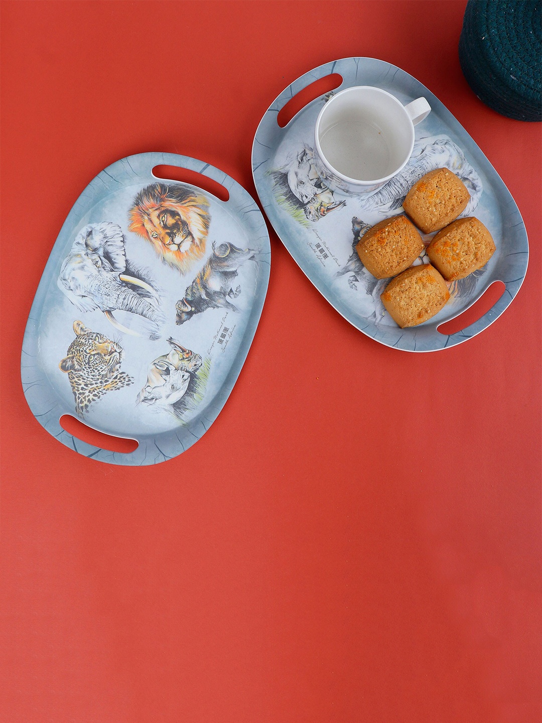 

THE BAMBOO CO Jungle Printed Bamboo Serving Tray, Grey