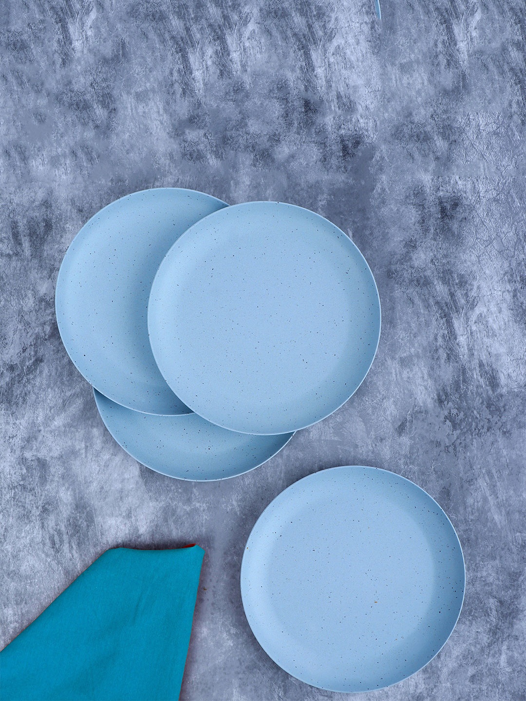 

THE BAMBOO CO Blue 4 Pieces Textured Bamboo Matte Plates