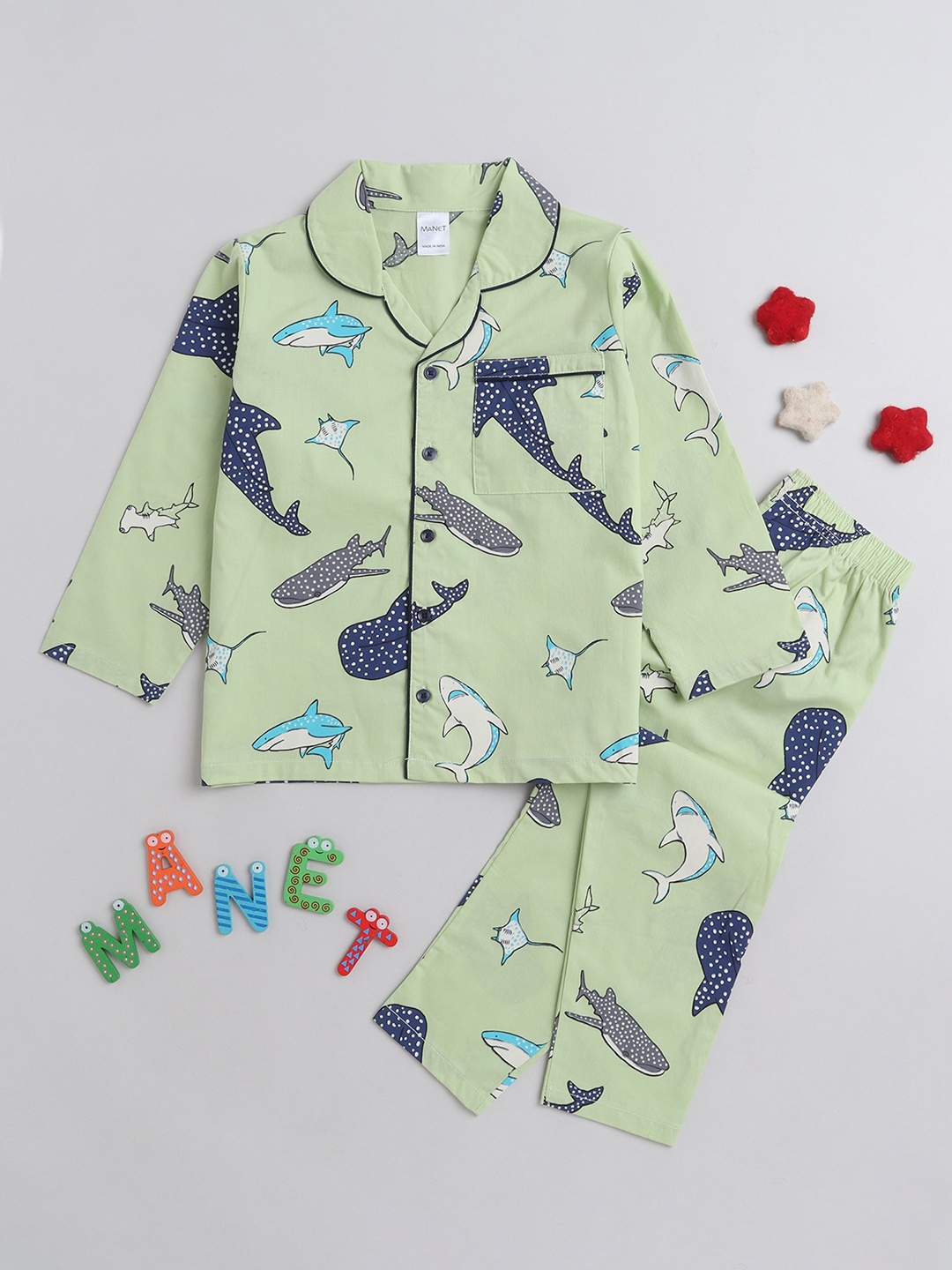 

MANET Boys Graphic Printed Lapel Collar Pure Cotton Night suit, Green