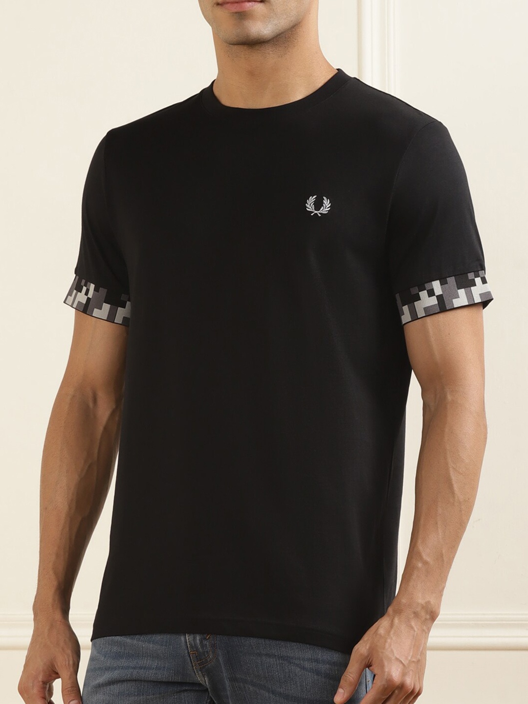 

Fred Perry Men Black Polo Collar Pockets Slim Fit T-shirt