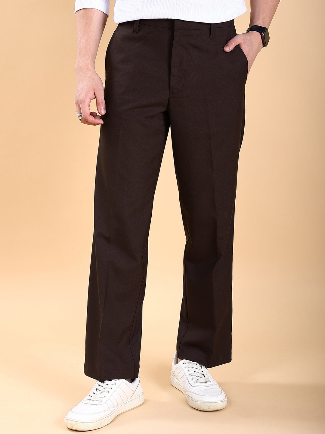 

HIGHLANDER Men Chinos Regular Fit Trousers, Brown