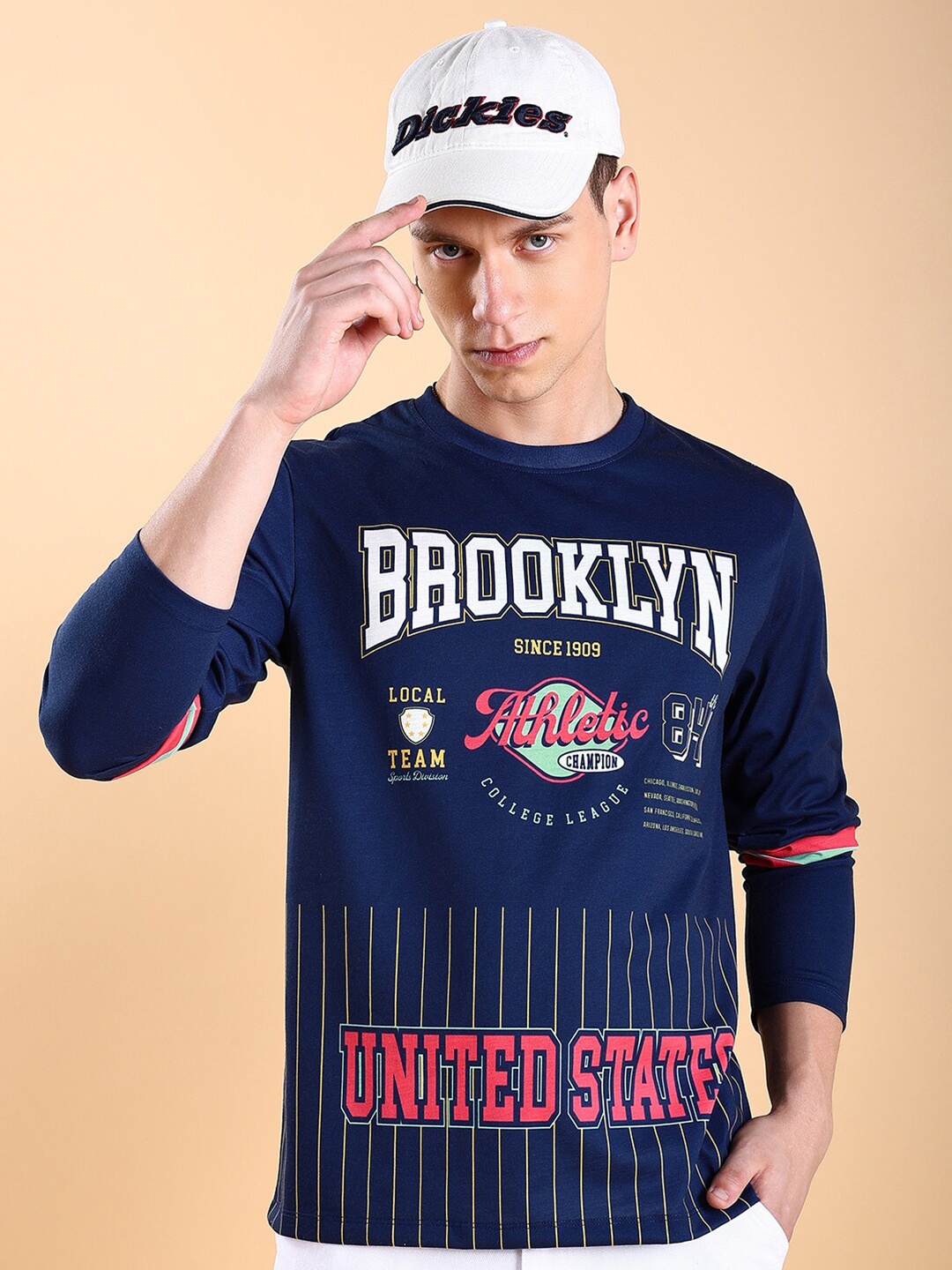 

HIGHLANDER Typography Printed Slim Fit T-shirt, Navy blue