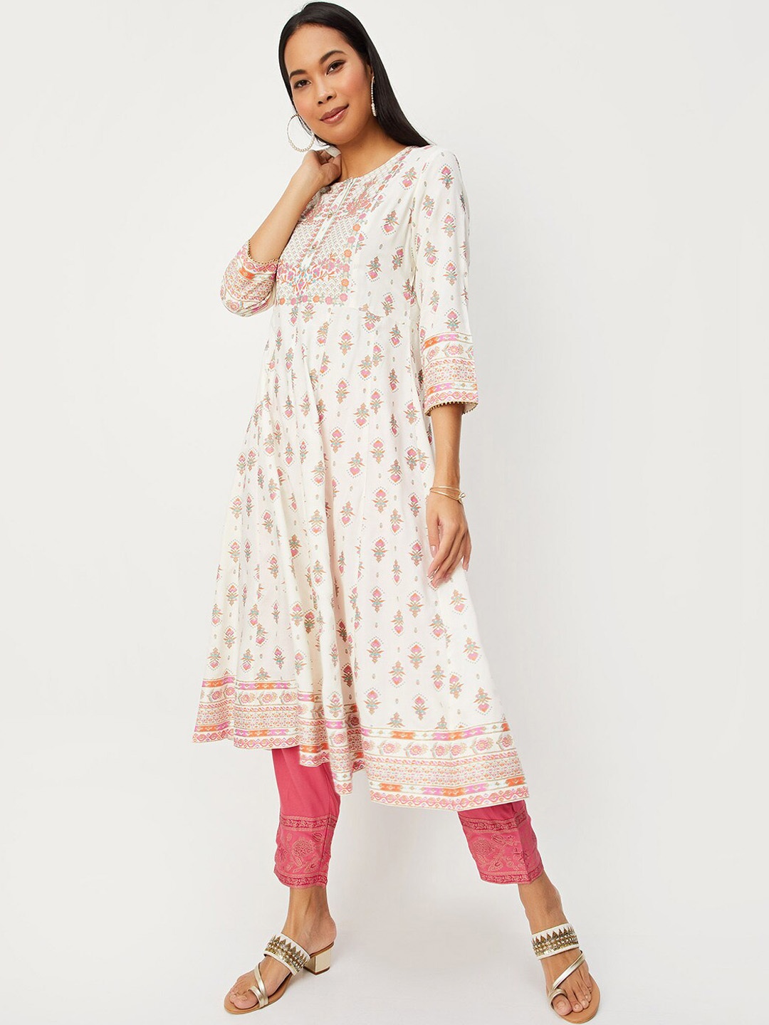 

max Floral Printed Round Neck Anarkali Kurta, Off white