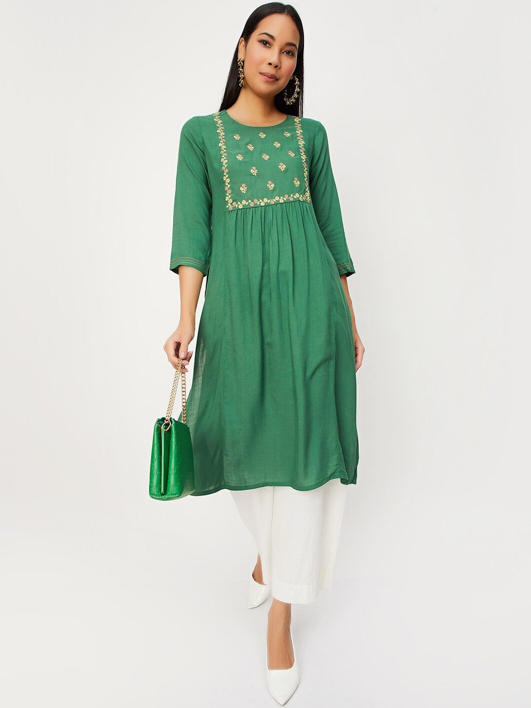 

max Ethnic Motifs Embroidered Thread Work Straight Kurta, Green
