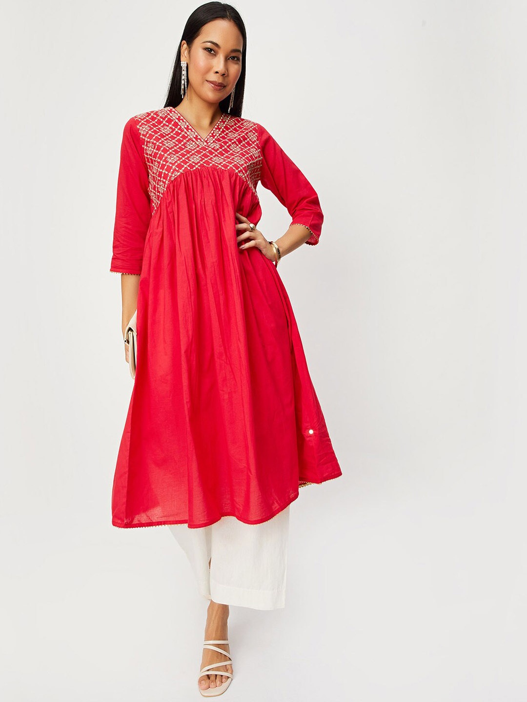 

max Embroidered Beads And Stones Cotton Empire Kurta, Red