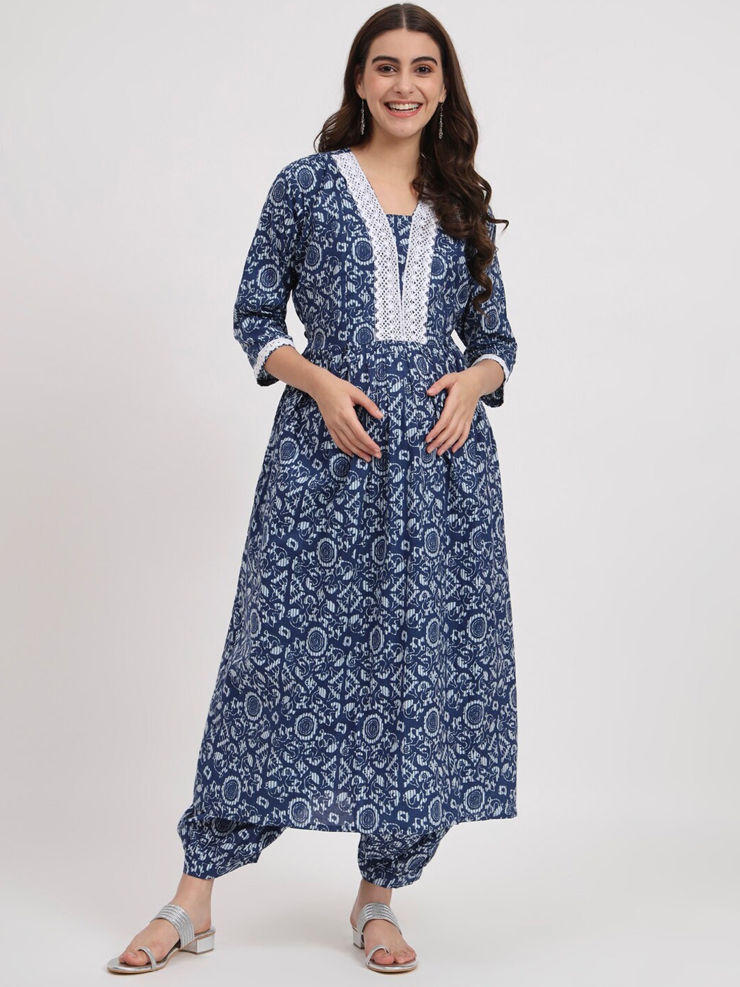 

Aujjessa Ethnic Motifs Printed Pure Cotton Maternity A-Line Kurta With Salwar, Blue