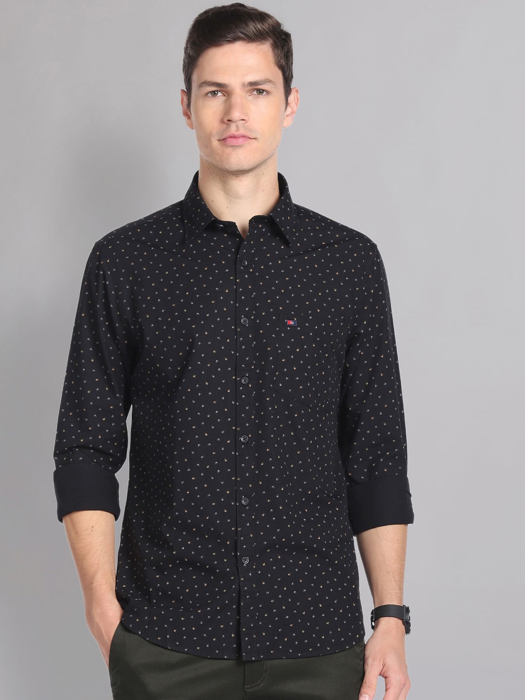 

AD By Arvind Men Black Slim Fit Printed Casual Shirt