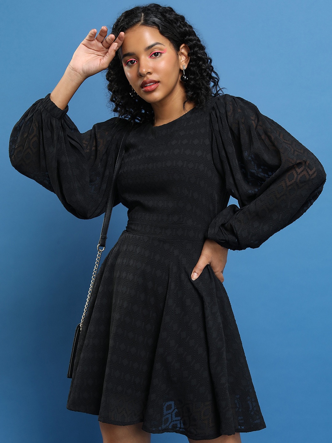 

Tokyo Talkies Black Self Design Round Neck Puff Sleeve Fit & Flare Dress