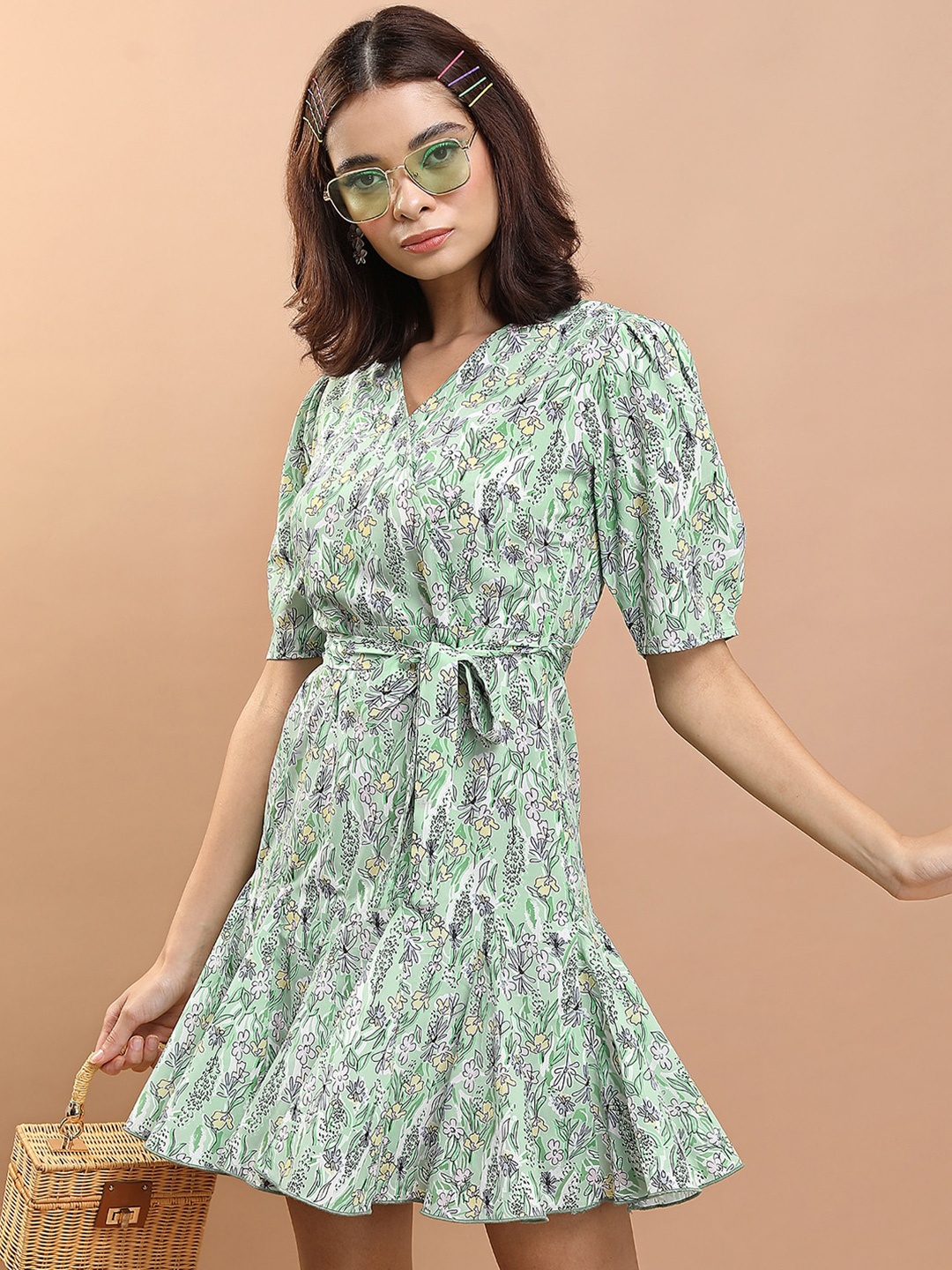 

Tokyo Talkies Green Floral Printed V-Neck Belted Puff Sleeves A-Line Dress