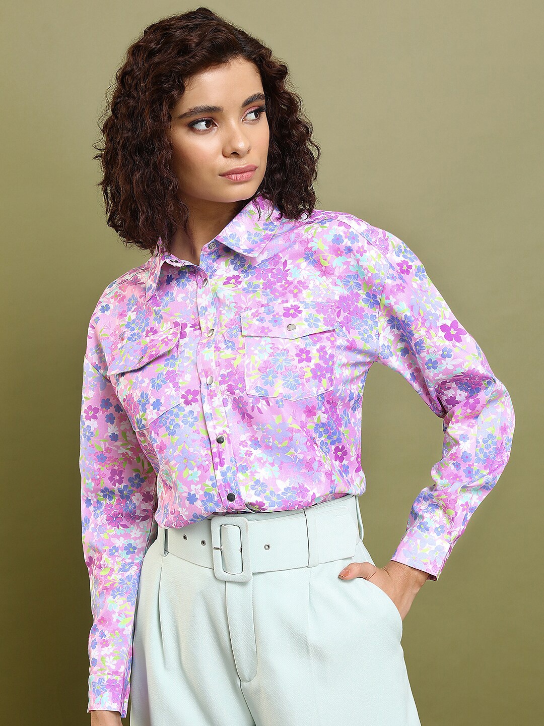 

Tokyo Talkies Purple Floral Printed Casual Shirt