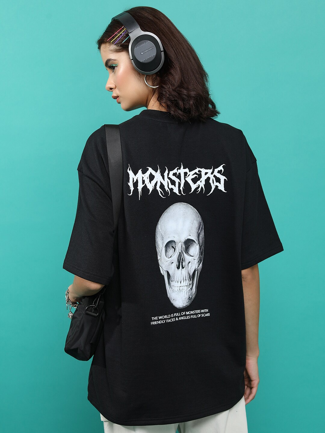 

Tokyo Talkies Black Graphic Printed Round Neck Drop-Shoulder Sleeves Oversized T-shirt