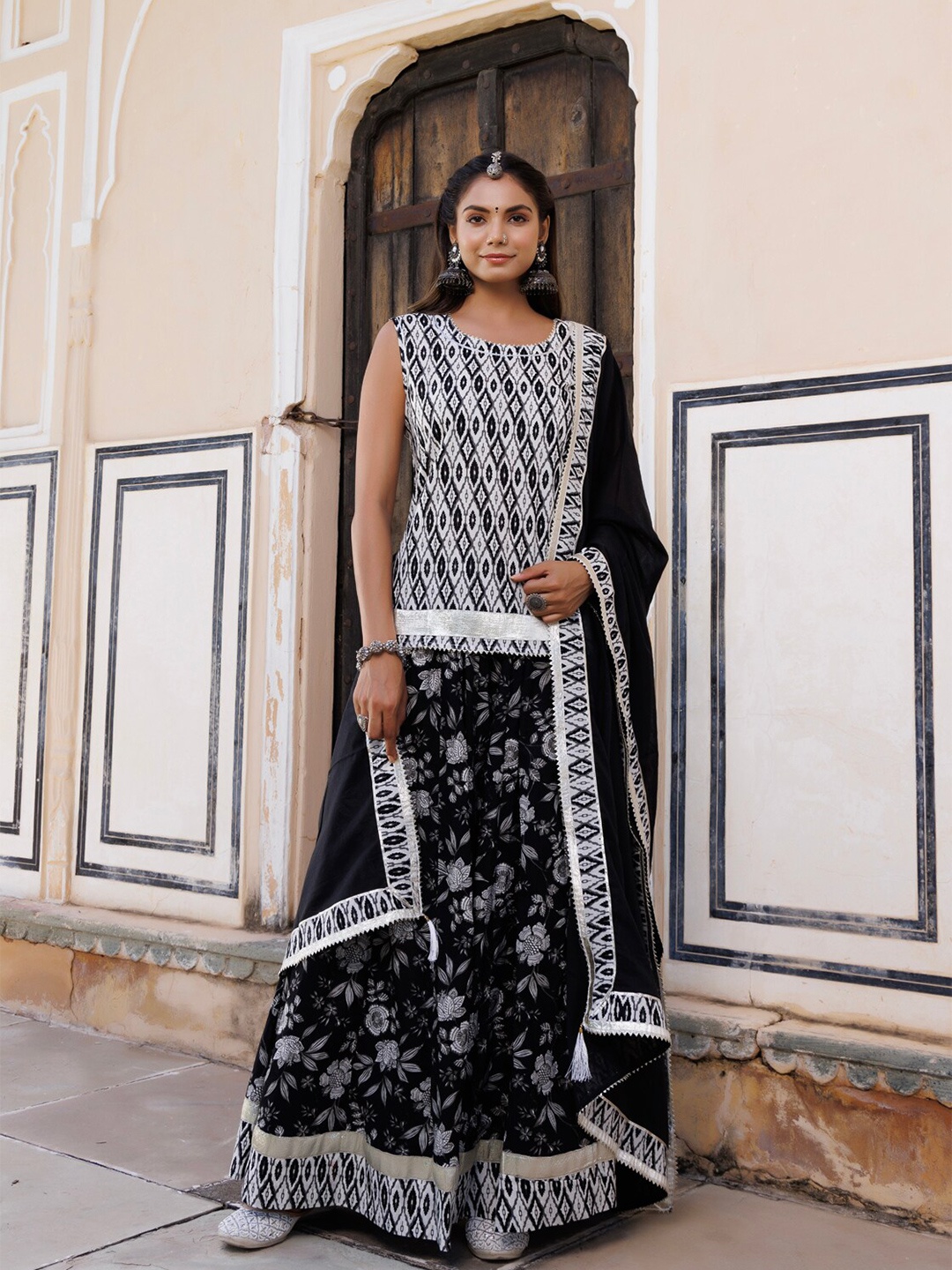 

Geroo Jaipur Ethnic Motifs Printed Pure Cotton Ready to Wear Lehenga & Blouse With Dupatta, Black