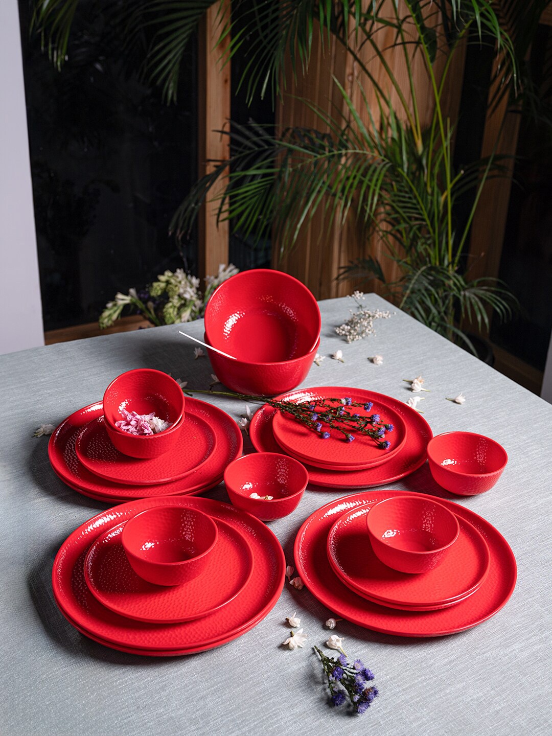 MARKET99 Red 20 Pieces Melamine Glossy Dinner Set