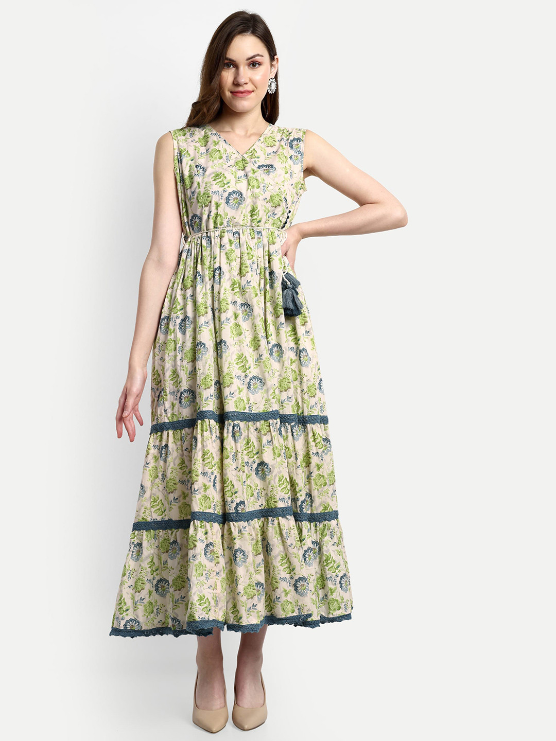 

KAVITA GUPTA Green Floral Printed Tired Fit & Flare Midi Dress