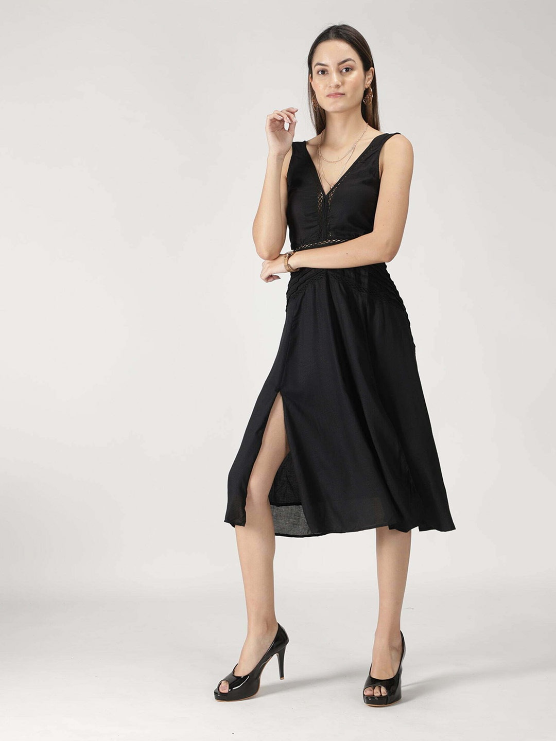 

THE BLACK LOVER V-Neck Sleeveless Cut-Out Cotton A-line midi Dress