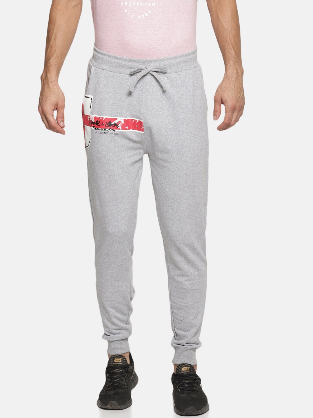 

Masculino Latino Men Graphic Printed Mid-Rise Cotton Joggers, Grey