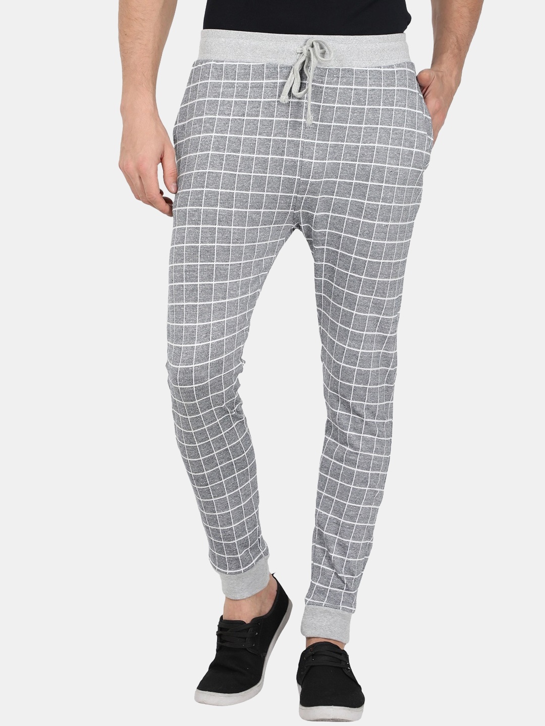 

Masculino Latino Men Checked Mid Rise Cotton Joggers, Grey