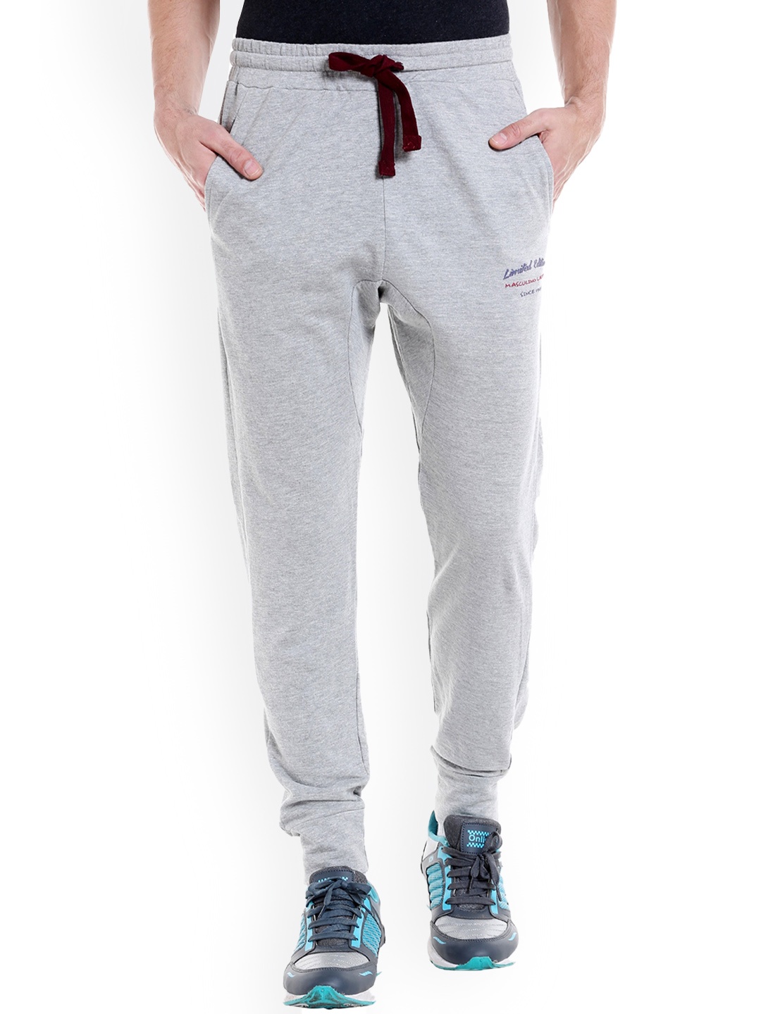 

Masculino Latino Men Cotton Mid-Rise Joggers, Grey