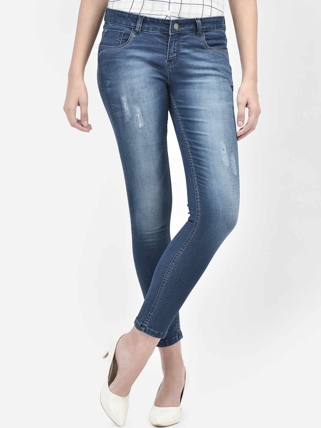 

Crimsoune Club Women Mildly Distressed Whiskers Light Fade Skinny Fit Stretchable Jeans, Blue