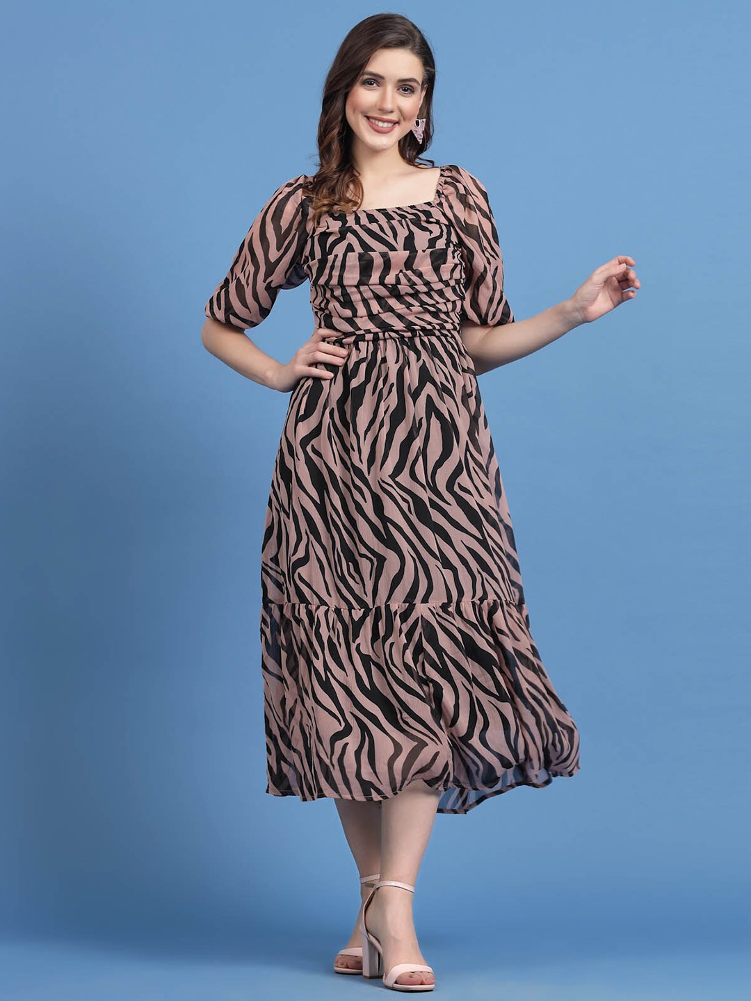 

plusS Pink Animal Printed Puff Sleeves A-Line Midi Dress, Beige