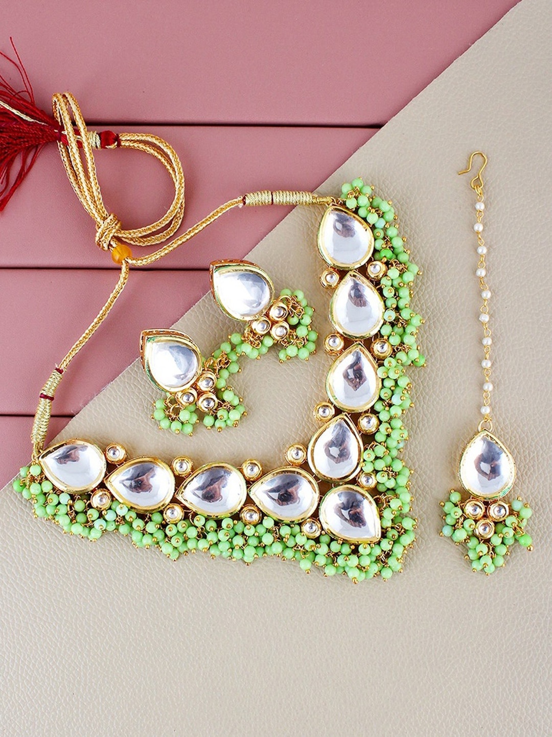 

LUCKY JEWELLERY 18k Gold-Plated Kundan-Studded Jewellery Set
