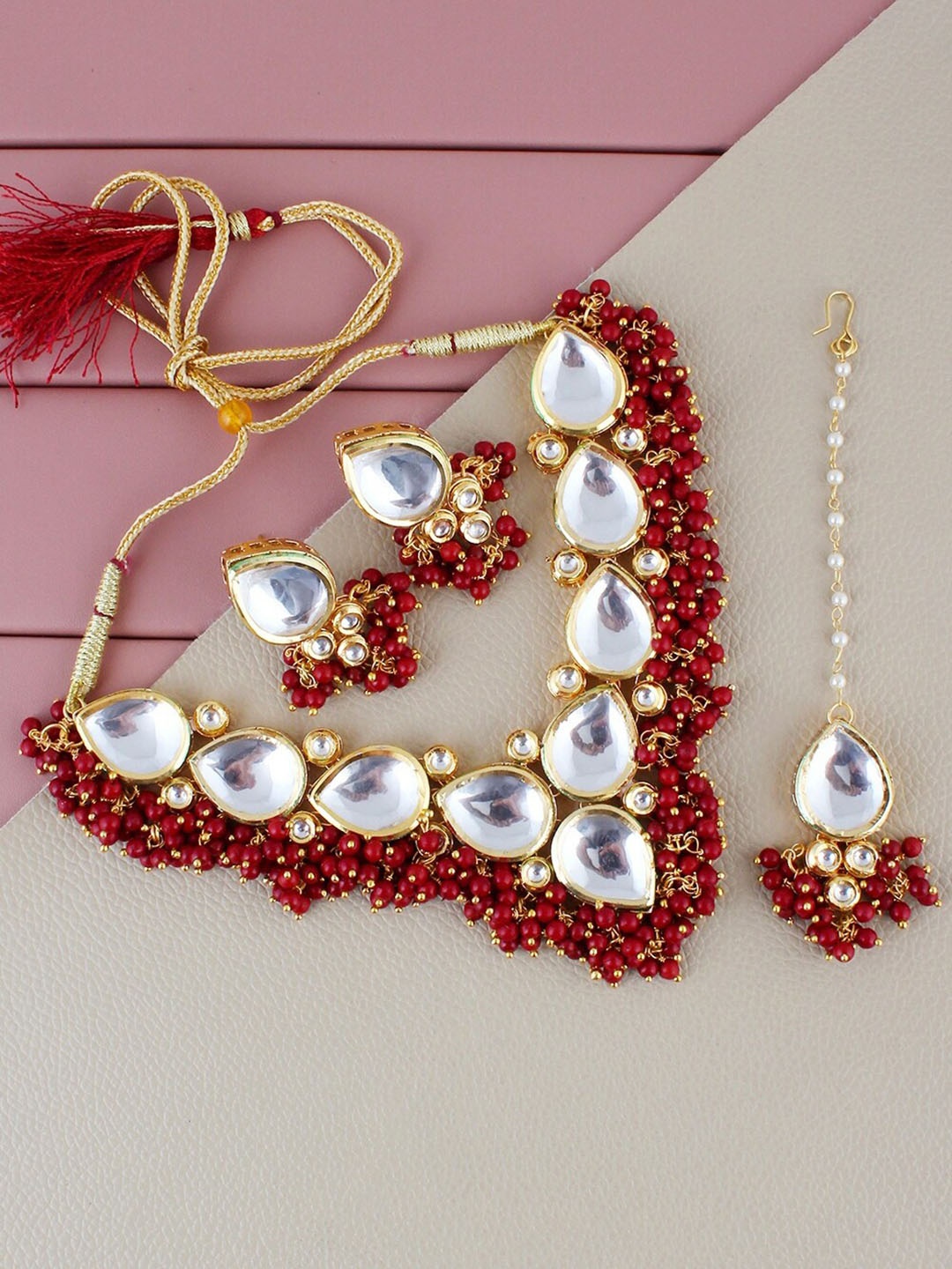 

LUCKY JEWELLERY Gold-Plated Kundan Studded Necklace With Earrings & Maang Tika