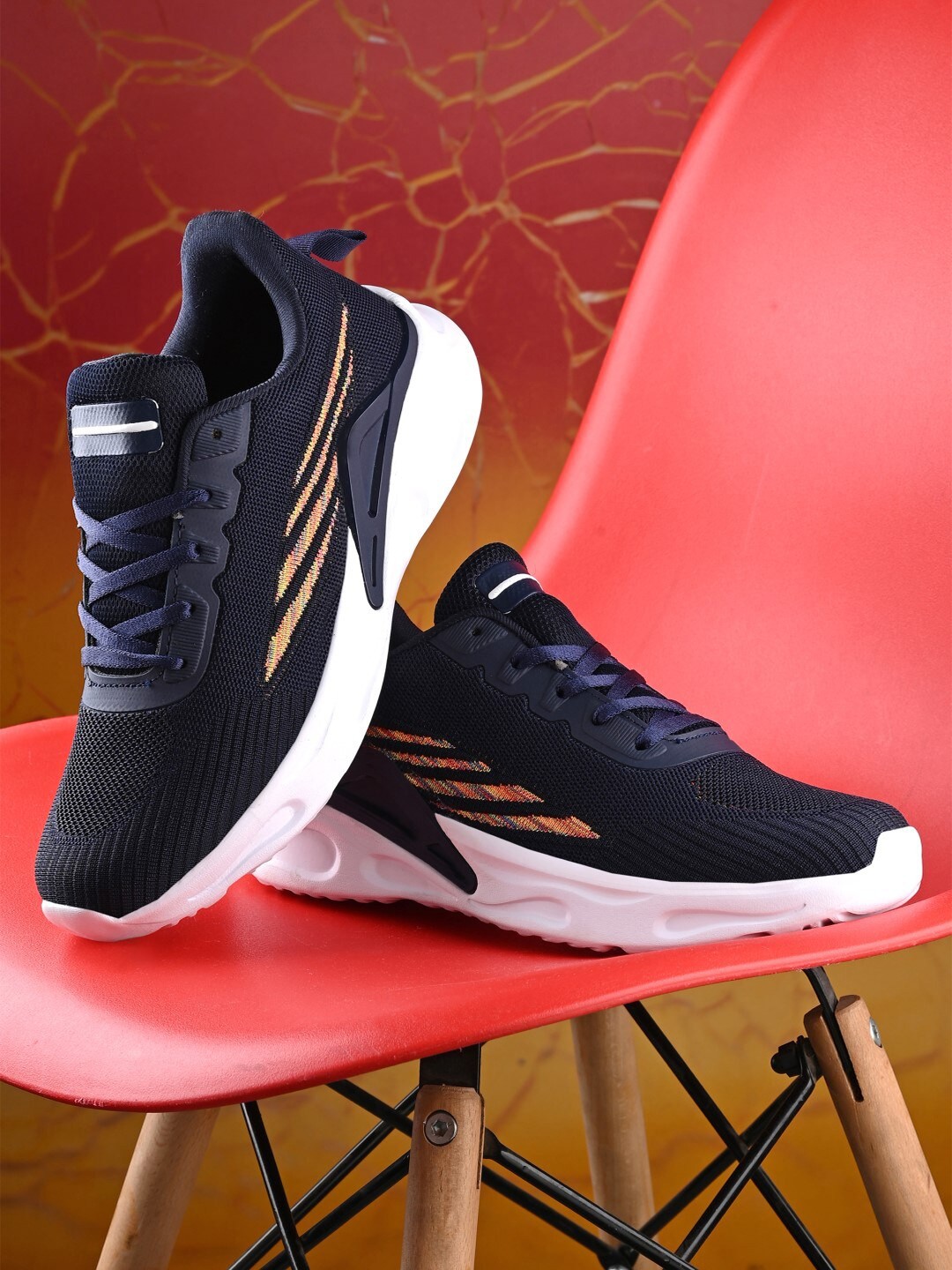 

The Roadster Lifestyle Co. Men Navy Blue Textured Lace-Up Running Shoes