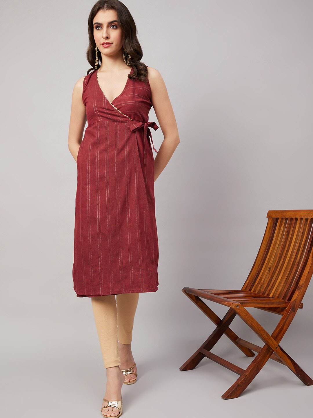 

KALINI Striped Zari Angrakha Kurta, Maroon