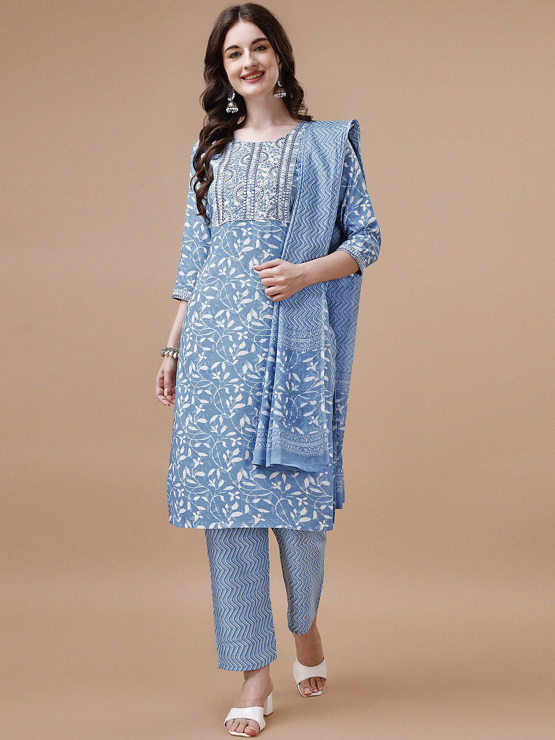 

KALINI Floral Printed Regular Mirror Work Pure Cotton Kurta & Trousers With Dupatta, Blue