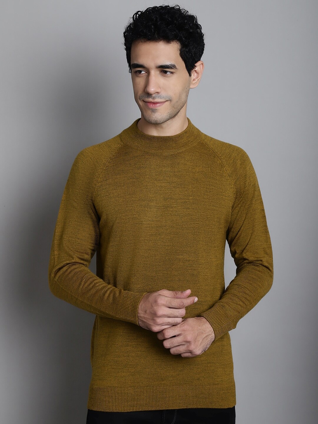 

VENITIAN Round Neck Acrylic Pullover, Mustard