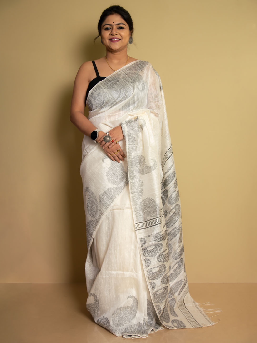 

SARIKA Paisley Printed Jute Cotton Saree, White