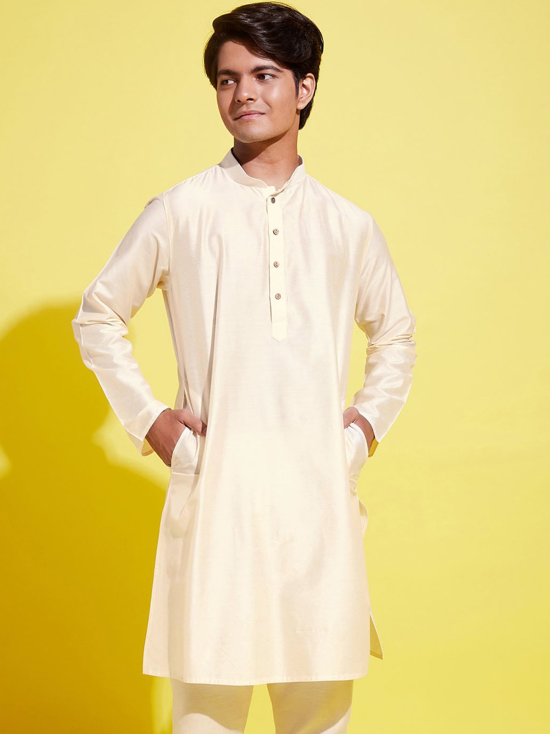 

VASTRAMAY Boys Mandarin Collar Long Sleeves Straight Kurta, Cream