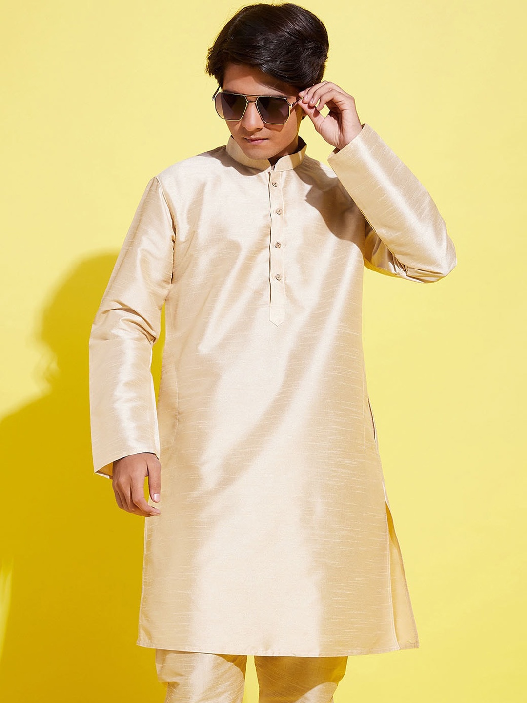 

VASTRAMAY Boys Mandarin Collar Long Sleeves Dupion Silk Kurta, Gold