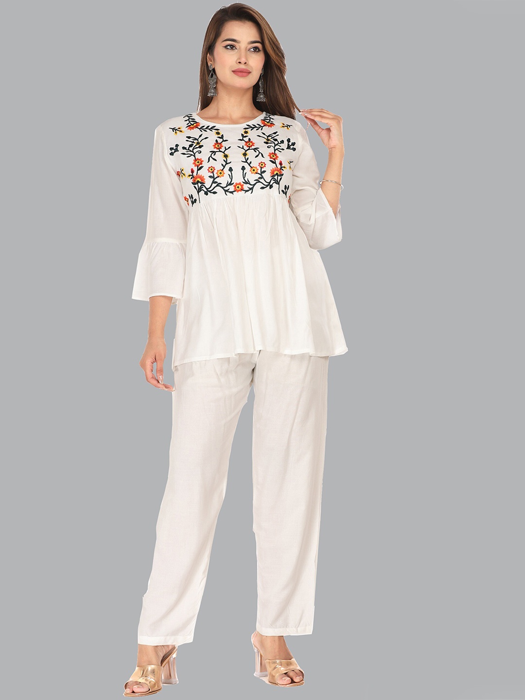 

BAESD Floral Embroidered Bell Sleeves A-Line Kurti & Trousers, White