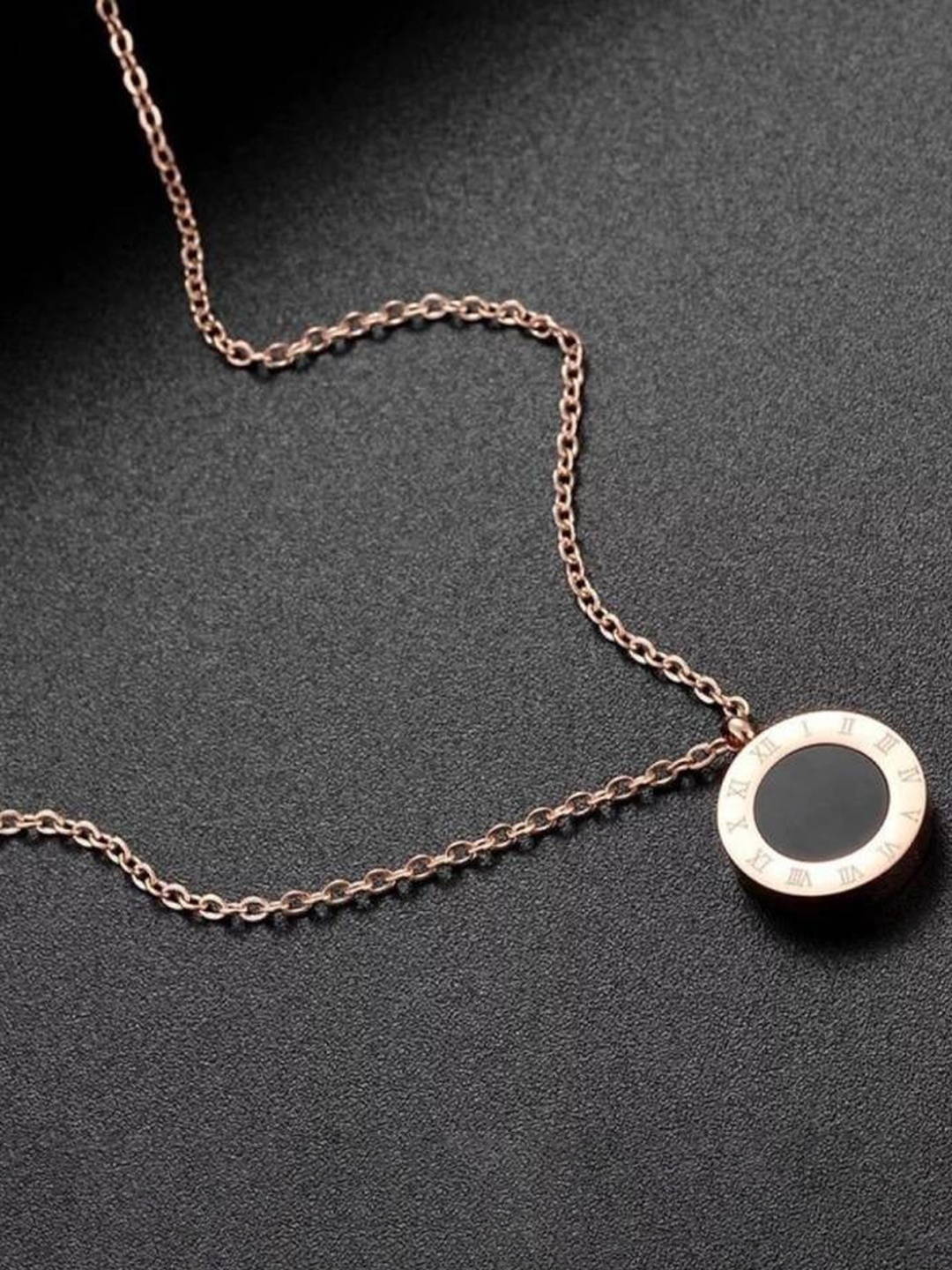 

VIEN Roman Numeral Design Pendant With Chain, Rose gold
